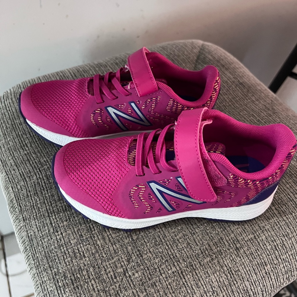New Balance 519v2